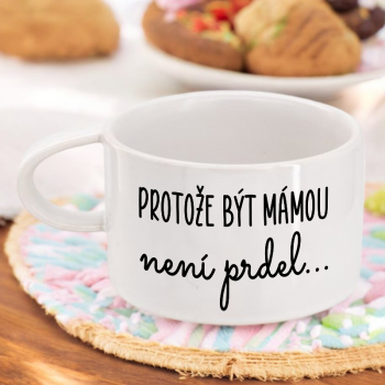 Bílý hrnek makronka - Protože být mámou není prdel